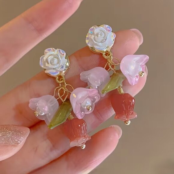 NEW Tresora Delicate Beaded Pastel Flower Drop Earrings - Picture 2 of 4